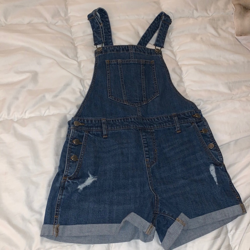 Old Navy Jean Short Overalls